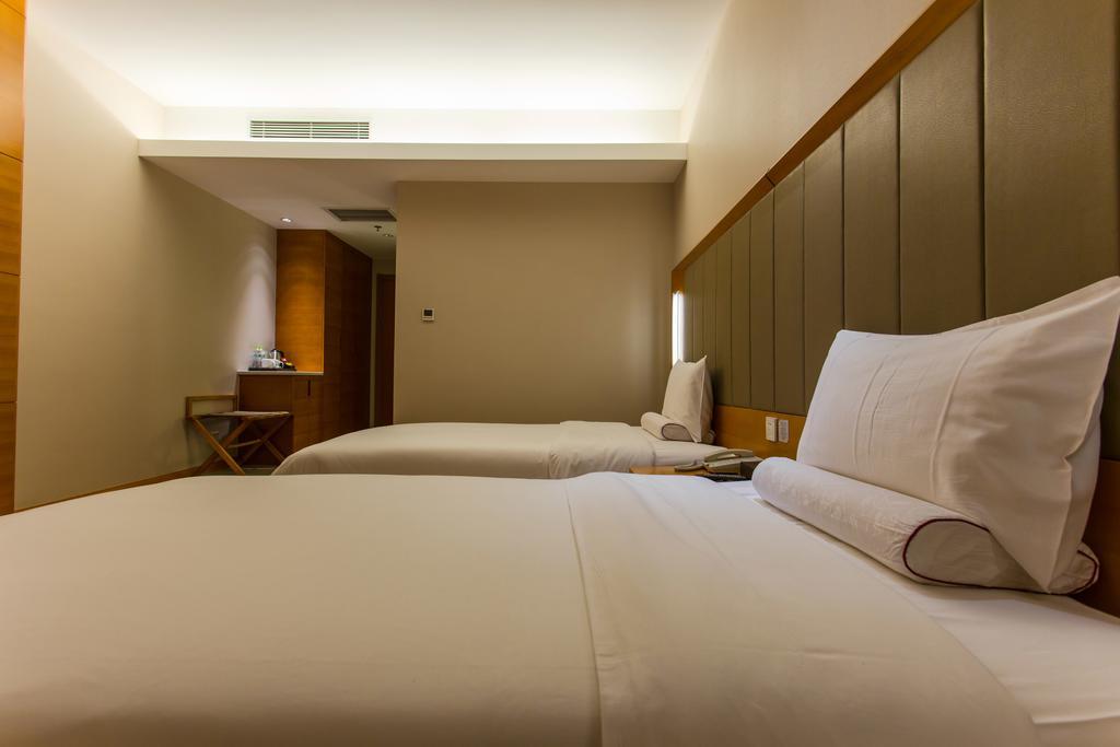 Ji Hotel Wuhan Guanggu Plaza Habitación foto